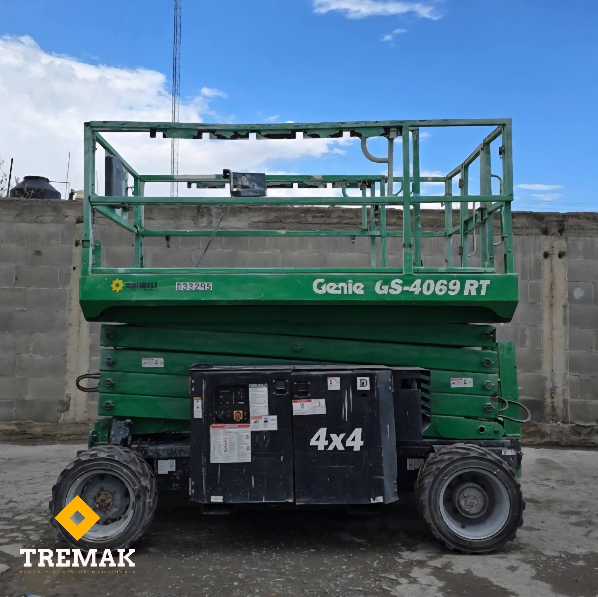 - Tijeras Eléctricas: GS-1930, GS-2632, GS-3246, GS-4047, 1930ES, 1930ES, 1932ES, 2632ES, 3246ES, 3369LE, 3394RT